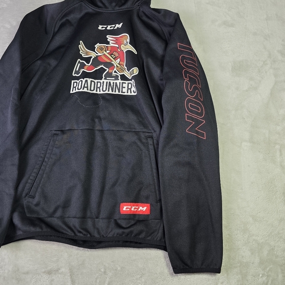 CCM Tucson Roadrunners Hoodie Black Sz Med - Picture 4 of 9